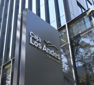 Suprema prohíbe a cajas de compensación realizar descuentos en sueldos sin aviso previo