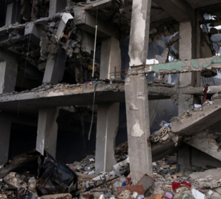 La ONU alerta que bombardeos de Israel en Líbano podrían violar el derecho internacional por afectar a civiles y hospitales.