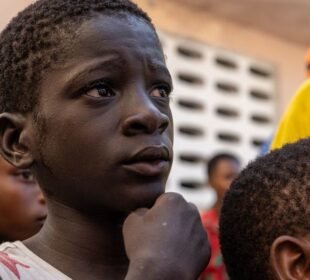 Cámara de Diputados crea comisión investigadora por ingreso de menores haitianos mediante vuelos chárter
