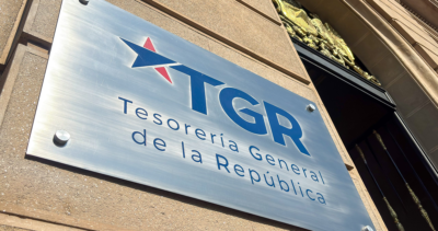 Tribunal Constitucional analiza inaplicabilidad de norma que permite cobrar deudas CAE como impuestos