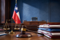 El Tribunal Constitucional declaró admisible el requerimiento presentado por CAPREDENA contra normas que restringen la apelación en procedimientos de cobranza previsional. La institución sostiene que su aplicación podría impedir la revisión de una resolución que rechazó un incidente de nulidad por supuesto emplazamiento defectuoso.