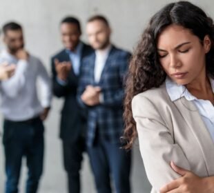 Tribunal laboral declara injustificado despido tras comunicación verbal de un superior